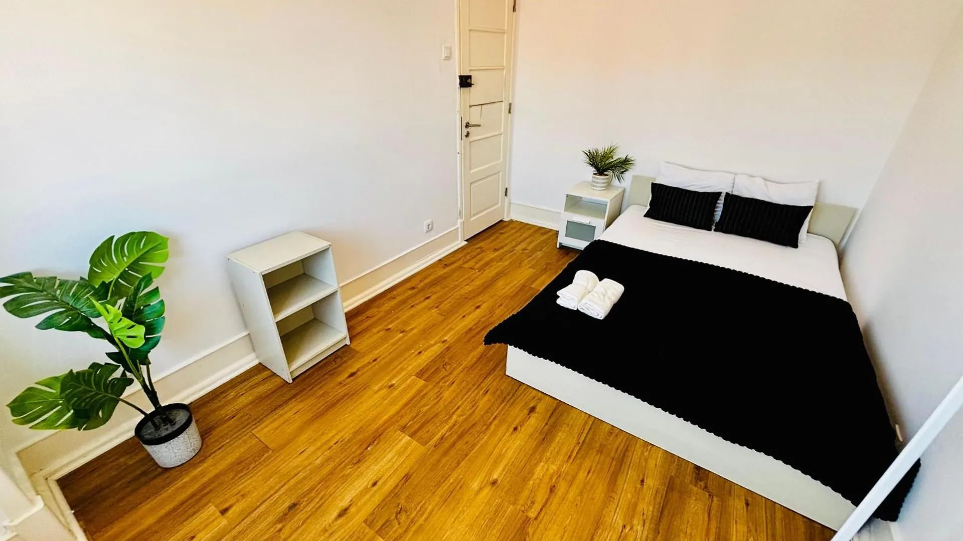 Luxury Top Rooms Lisbon Central Location 0*,  Portugalsko